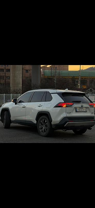 Toyota: Toyota RAV4: 2022 г., 2.5 л, Гибрид, Кроссовер — 6