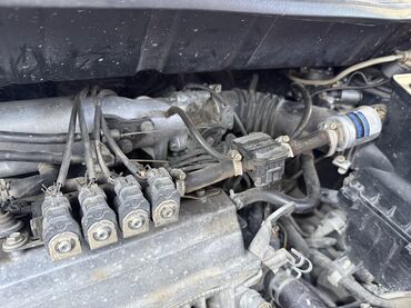 Toyota: Toyota Ipsum: 2000 г., 2 л, Автомат, Газ, Минивэн — 19