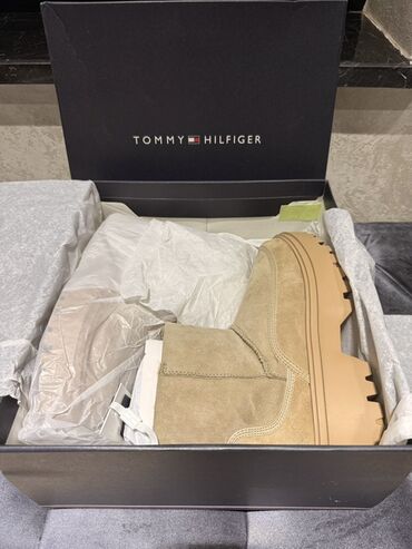 Uqqilər: Совершенно новые угги от tommy hilfiger Куплены с американского — 4