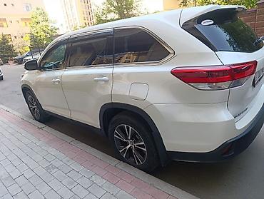 ярус машина: Toyota Highlander: 2019 г., 3.5 л, Автомат, Бензин, Кроссовер — 3