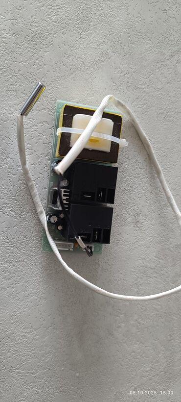 yemək üçün termos: Thermex su qızdırıcısı elektrik bloku termostatı ilə birlikdə. Yeni və