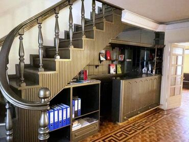 Uzunmüddətli kirayə mənzillər: Rəşid Behbudov küçəsində 5 mərtəbəli binanın 4 cü mərtəbəsi ümumi — 3