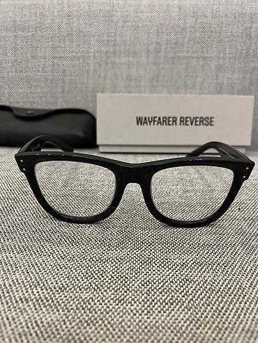 Eynəklər: Tezedir.Aldiqdan sonra 5-6 defe taxmisham.Optik linzalarla evez edilib — 14