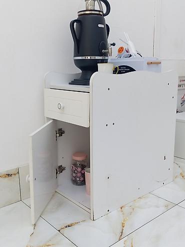 Salon masaları: Hamısı ela vezietdedir 1 ay islenib salon bağlanır deye satiram (tek — 7