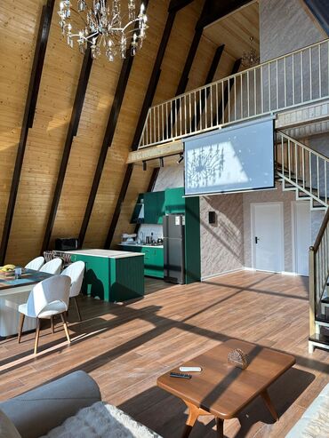 Günlük kirayə evlər: 200 kv. m, 3 otaqlı, Artezian quyusu, Kanalizasiya, Kombi — 3