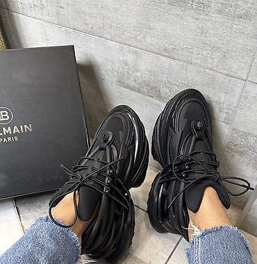 coco chanel: Кроссовки Balmain B-Runner, полностью чёрные. - Футуристичный — 1
