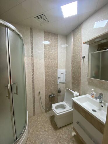 Uzunmüddətli kirayə mənzillər: Elmler metrosuna piyada 3 deqiqelik mesafədə,15 mərtəbənin,6-cı — 11