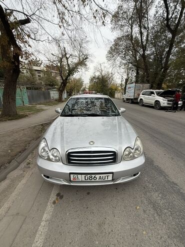 срочно продается машина: Hyundai Sonata: 2003 г., 2 л, Типтроник, Бензин, Седан