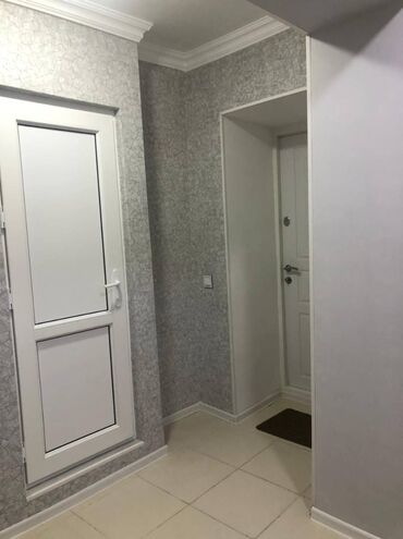 Yeni tikili: 3 otaqlı, Yeni tikili, m. İnşaatçılar, 80 kv. m — 15