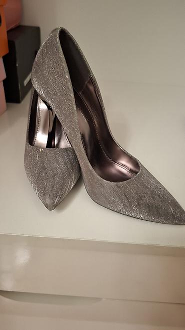 Tuflilər, Ölçü: 38, rəng - Gümüşü, Yeni