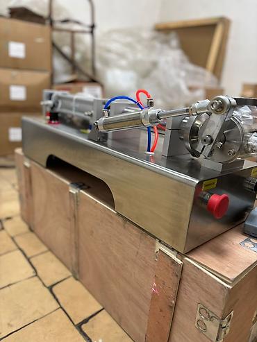 Упаковочно-фасовочные аппараты: Для фасовки емкостей — 10