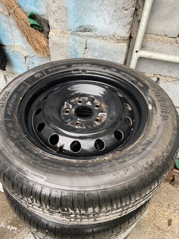 сколько стоят зимние шины на машину: Продаю летние колеса р15 195/65 в идеальном состоянии с жирным