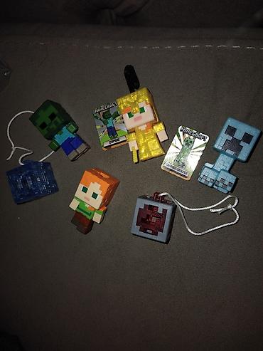 kinder joy minecraft: Minecraft temalı kiçik fiqurlar və asqılar dəsti. Creeper 2 azndir - — 1