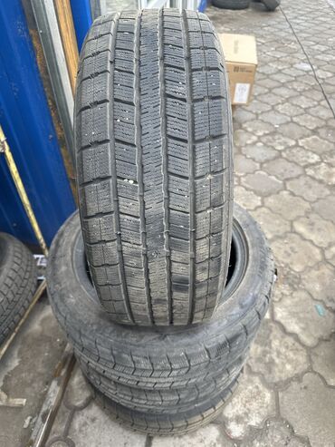 шины на: Шиналар 215 / 55 / R 17, Кыш, Колдонулган, Комплект, Жеңил унаалар, Кытай