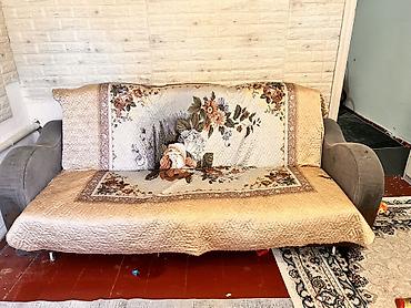 sofa: Прямой диван, Б/у — 1