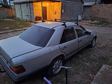 Mercedes-Benz: Mercedes-Benz W124: 1988 г., 2 л, Механика, Дизель, Седан