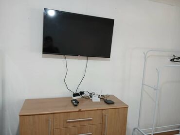 продажа квартир радуга иссык куль: 2 бөлмө, Душ кабинасы, Жаздык, жууркан-төшөк каптары, Унаа токтотуучу жай