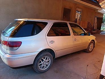 водный мото: Toyota Vista: 1998 г., 2 л, Автомат, Бензин, Универсал — 3