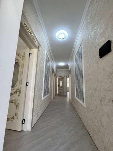 Həyət evləri və villaların satışı: Binəqədi qəs. 5 otaqlı, 120 kv. m — 2