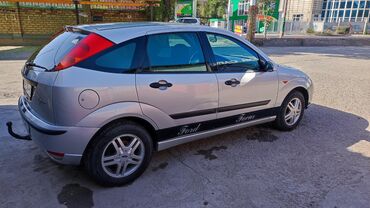 Ford: Ford Focus: 2002 г., 2 л, Автомат, Бензин, Хэтчбэк — 4