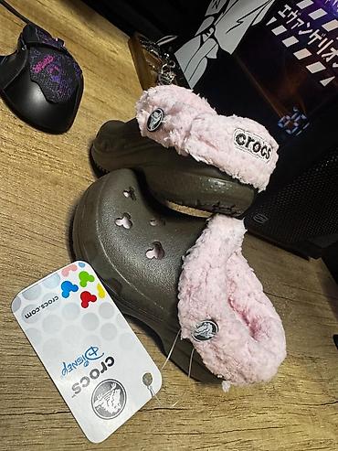 Детская обувь: 🔥 Оригинальные редкие Crocs (лимитированные модели с мехом) 🔥 Новые, с — 4