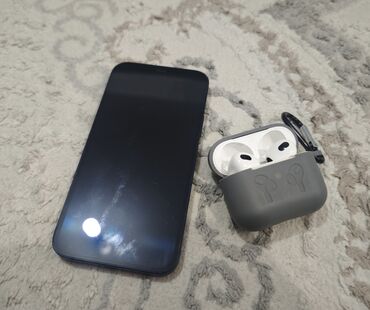 стиральная машина бу цена: IPhone 13, Колдонулган, 128 ГБ, Jet Black, Кабель, 80 %