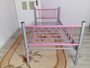 Mebel: Qız üçün, İşlənmiş, Çarpayı, Matras ilə