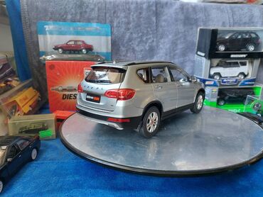 Avtomobil modelləri: 2015 il, 1:18, Dəmir, Ödənişli çatdırılma — 11