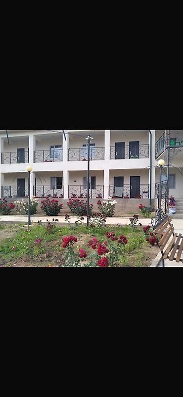 Гостевой дом с номерами различной планировки - Парковка - Завтрак