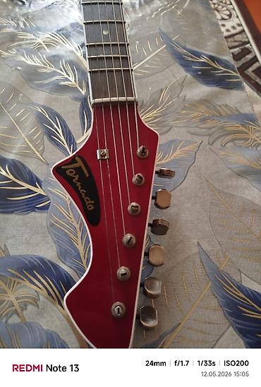 azerbaycan gitara mahnilari: Jolana Tornado elektrik gitarası vintage - Korpus: yarı-akustik — 2