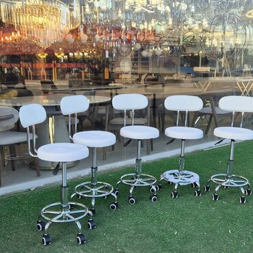 Ofis və oyun kresloları: Yeni, Təkərli, Qolları tənzimlənir, Dəri — 23