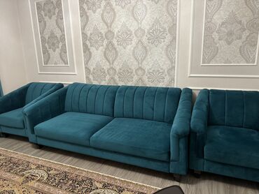 доставка мебели: Диван-кровать, цвет - Зеленый, Б/у