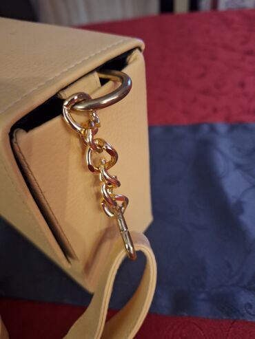 Koledžice: Defacto, M, Veštačka koža, Sa postavom — 17