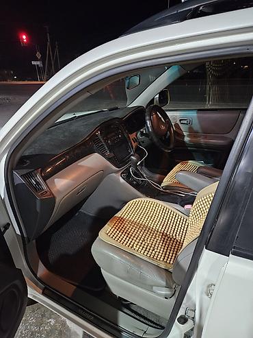 лет линза: Toyota Kluger: 2004 г., 3 л, Автомат, Бензин, Кроссовер — 7