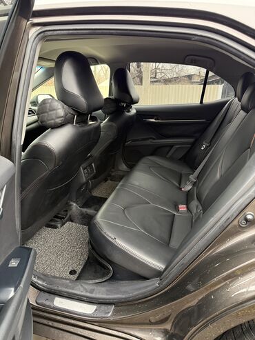 Toyota: Toyota Camry: 2019 г., 2.5 л, Автомат, Гибрид, Седан — 18