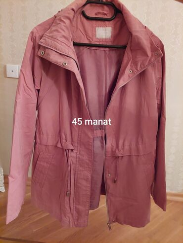 Pencəklər: Qış üst geyimləri paketi.Təzədən heç seçilmir.Geyimlərin hər biri 1 və — 11