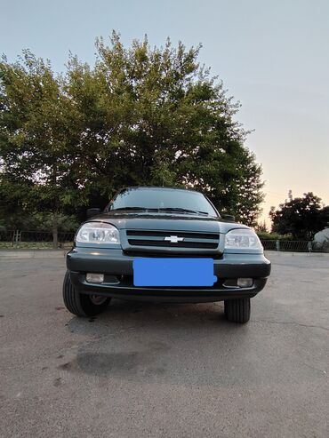 maşın soyuducusu: Chevrolet Niva: 1.7 l | 2008 il 190000 km Ofrouder/SUV