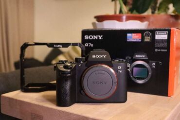 videokamera 4k: Sony A7 III (Ümumilikdə 4000 şəkil çəkilib) Yenidən seçilmir. 16mm