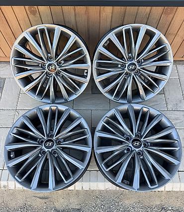 диски на грандеур: Литые Диски R 19 Hyundai, Комплект, отверстий - 5, Б/у — 1