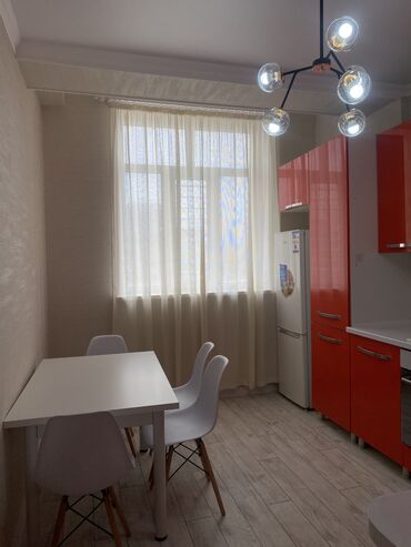 Посуточная аренда квартир: 2 комнаты, Душевая кабина, Постельное белье, Кондиционер — 4