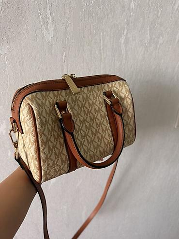 Aksesuarlar: Çiyin çantası, Michael Kors, İşlənmiş — 2