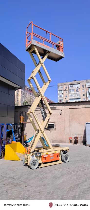 Аренда подъёмника: Ножничный подъемник JLG 2030 ES Электрический подъемник Год: 2020 — 4