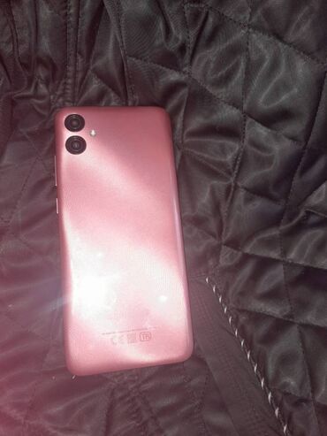 samsung a51 en ucuz qiymeti: Samsung Galaxy A04e, 32 ГБ, цвет - Розовый, Сенсорный, Отпечаток пальца, Две SIM карты