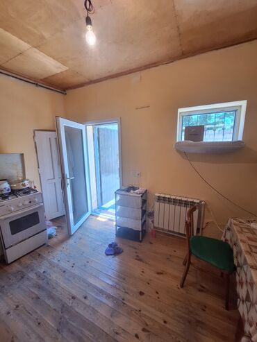xacmazda tecili satilan evler: Binəqədi qəs. 1 otaqlı, 25 kv. m, Kredit yoxdur, Orta təmir