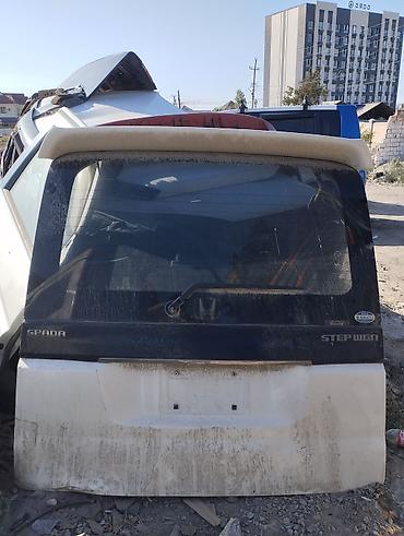 Задняя дверь (пятая дверь) в сборе для Honda Stepwgn Spada Описание