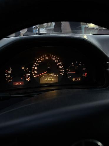 Mercedes-Benz: Mercedes-Benz E-Class: 2001 г., 3.2 л, Автомат, Дизель, Универсал — 4