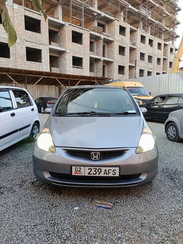 Honda: Honda Fit: 2003 г., 1.5 л, Вариатор, Бензин, Хэтчбэк — 4