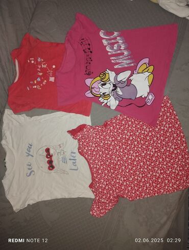 Köynək və bluzalar: 1-2 yaş arası uşaqlar üçün təmiz cuxu tezekimidi maksimum 10 ədəd — 8