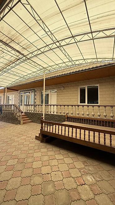 Продажа коттеджей и домов: 📍ул. 27-линия 🔘8-комнат 🔘2 этажа 🔘400м² Продаётся просторный частный — 6