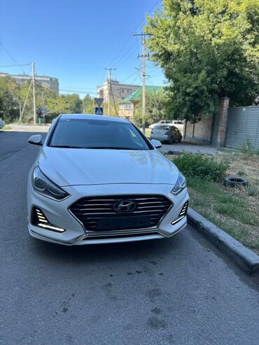 Hyundai: Hyundai Sonata: 2018 г., 2 л, Типтроник, Газ, Седан